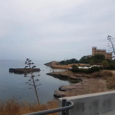 فندق مبيت وإفطار Da Umby ألغيرو