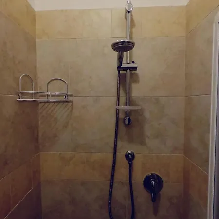 فندق مبيت وإفطار Da Umby 3*